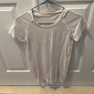 White Lululemon tshirt